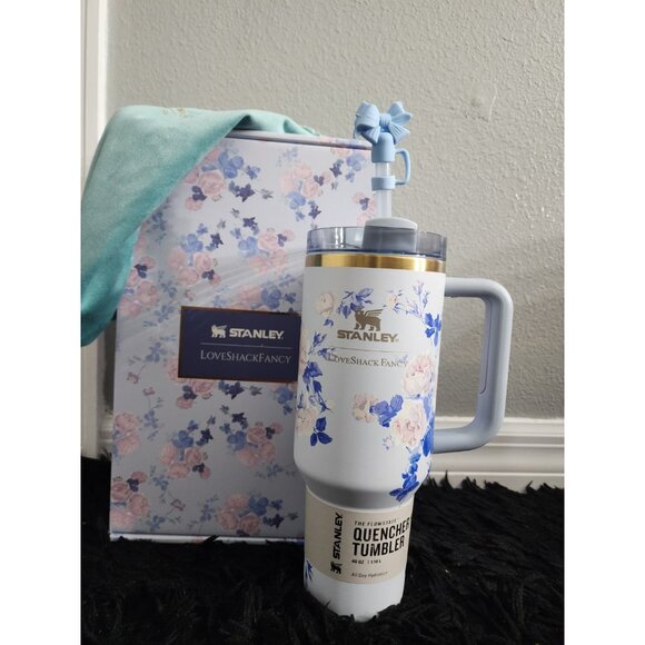 Stanley X Love Shack Fancy Quencher 40oz Tumbler Holiday Rosa Beaux Blue - Picture 1 of 6